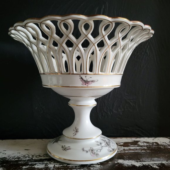 Antique Old Paris Reticulated Porcelain Compote, Pedestal Basket w Butterflies - Picture 1 of 10